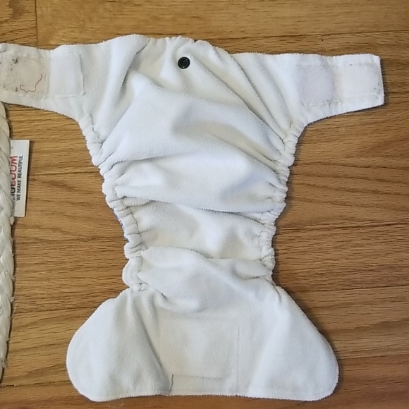 Cloth diaper bundle - Picture 9 of 10